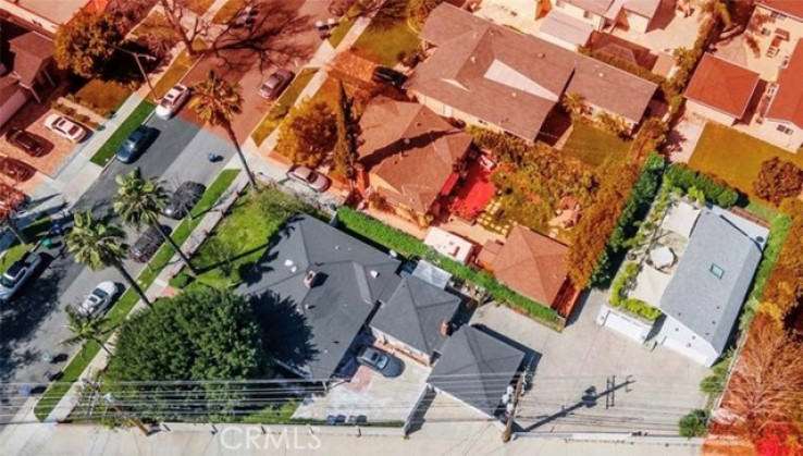 5 Bed Home for Sale in Burbank, California