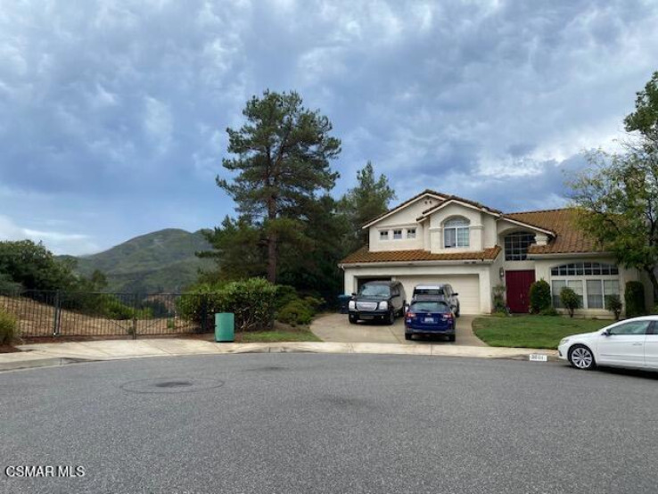 Residential Home in Agoura