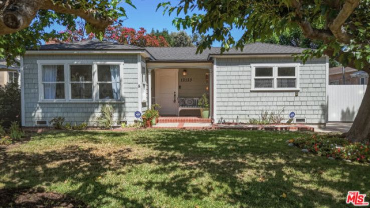 Residential Home in Valley Village