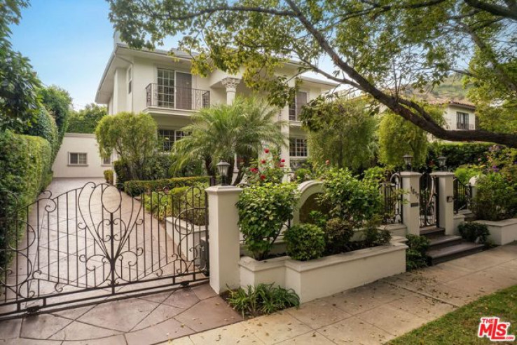 4 Bed Home for Sale in Los Angeles, California