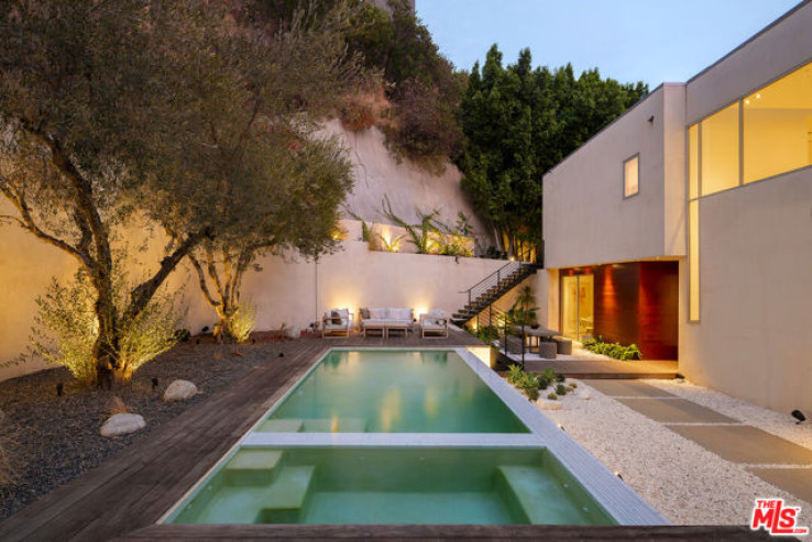 4 Bed Home for Sale in Los Angeles, California