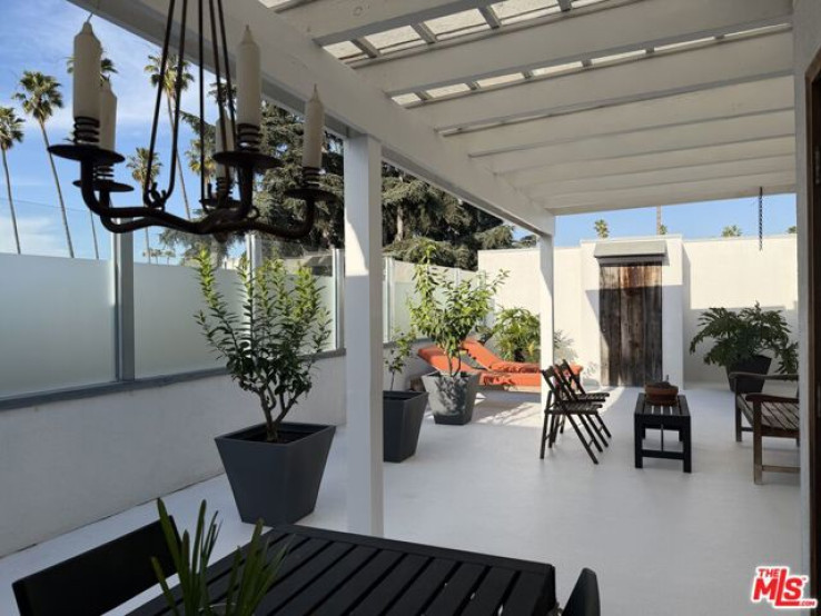 3 Bed Home for Sale in Santa Monica, California