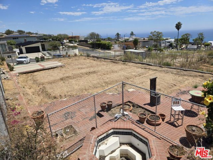 Land for Sale in Malibu, California
