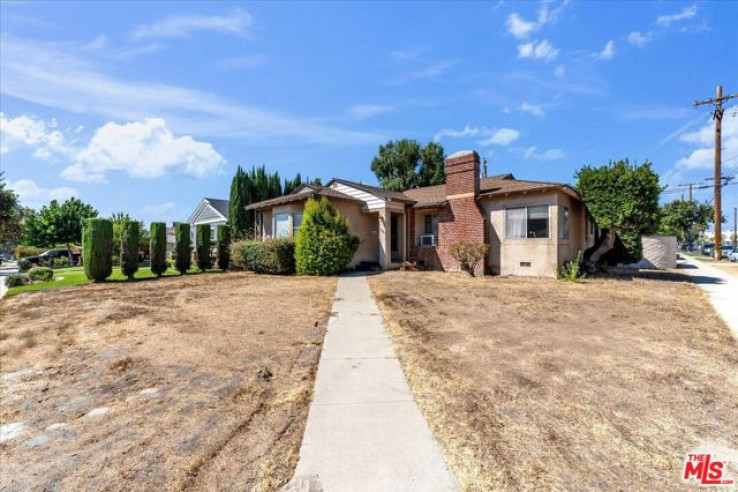 Residential Home in Burbank
