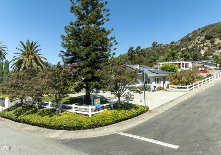 Residential Home in Sunland/Tujunga