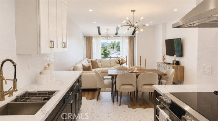 1 Bed Home for Sale in Los Angeles, California