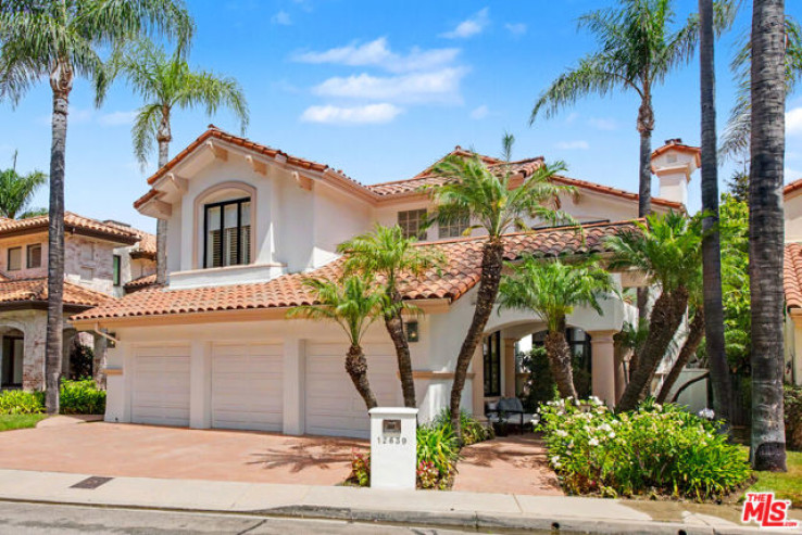 Residential Home in Brentwood