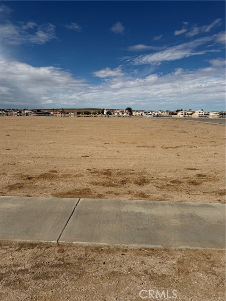  Land for Sale in Helendale, California