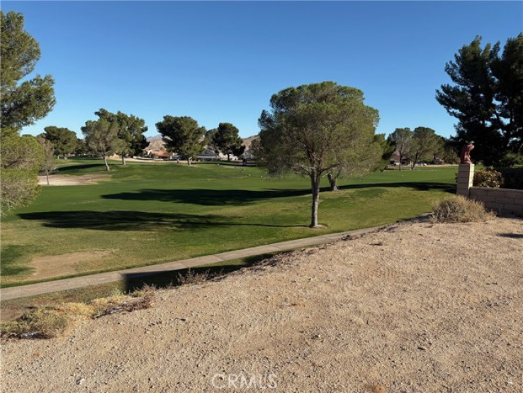 Land in Helendale