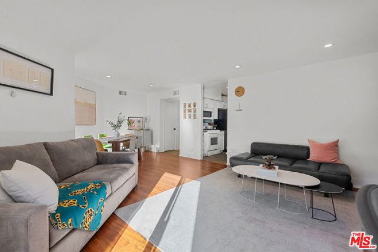 2 Bed Home for Sale in Los Angeles, California