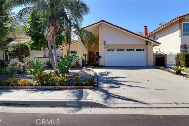 4 Bed Home for Sale in Irvine, California
