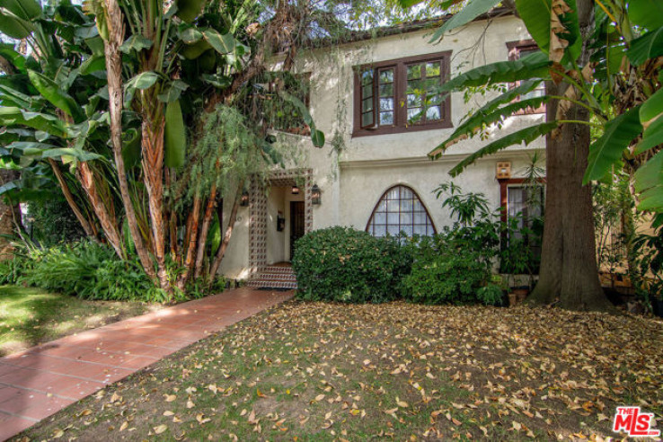 2 Bed Home for Sale in Beverly Hills, California