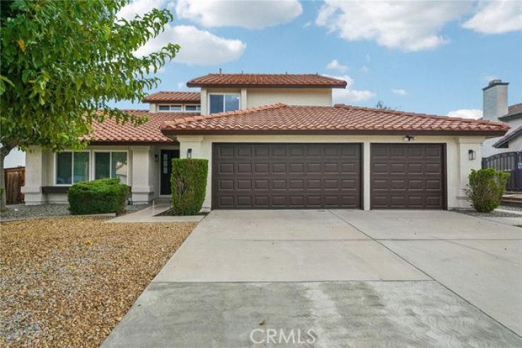 Residential Home in Victorville