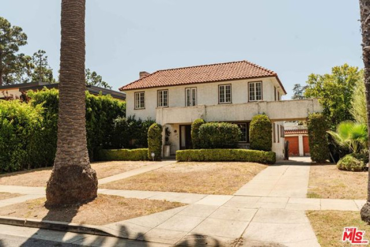 4 Bed Home for Sale in Santa Monica, California