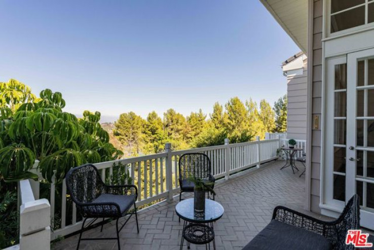 Residential Home in Brentwood