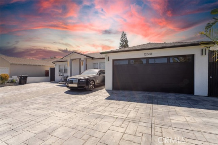3 Bed Home for Sale in Valley Village, California