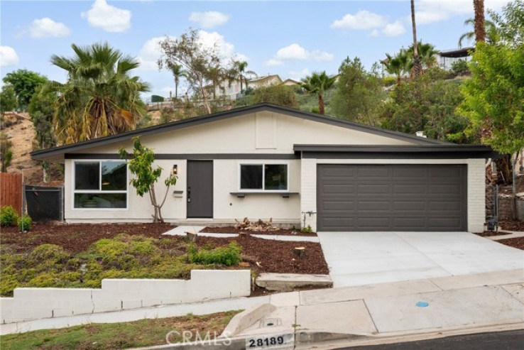 4 Bed Home for Sale in Canyon Country, California