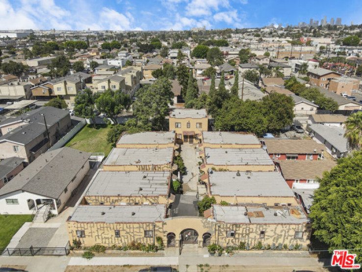  Income Home for Sale in Los Angeles, California