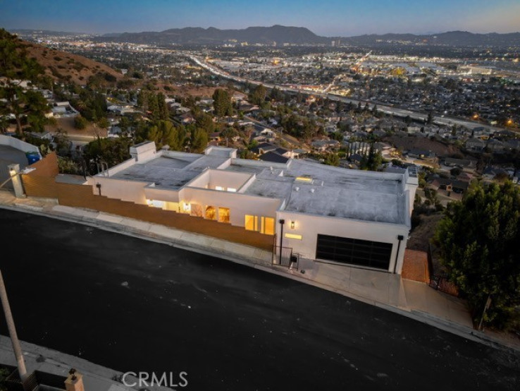 4 Bed Home for Sale in Shadow Hills, California