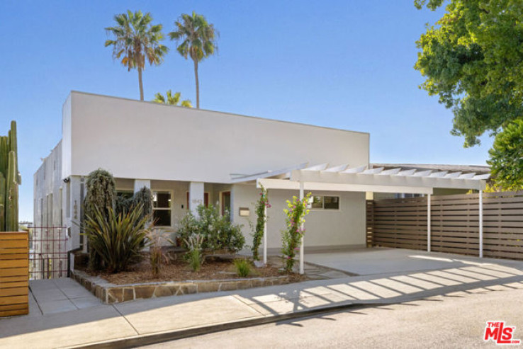 6 Bed Home for Sale in Los Angeles, California