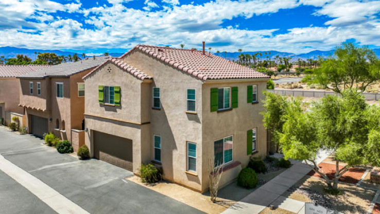 Residential Home in East Palm Desert