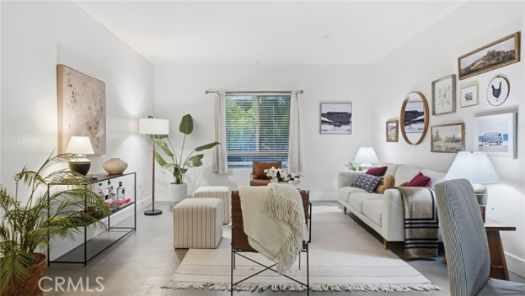 2 Bed Home for Sale in North Hollywood, California