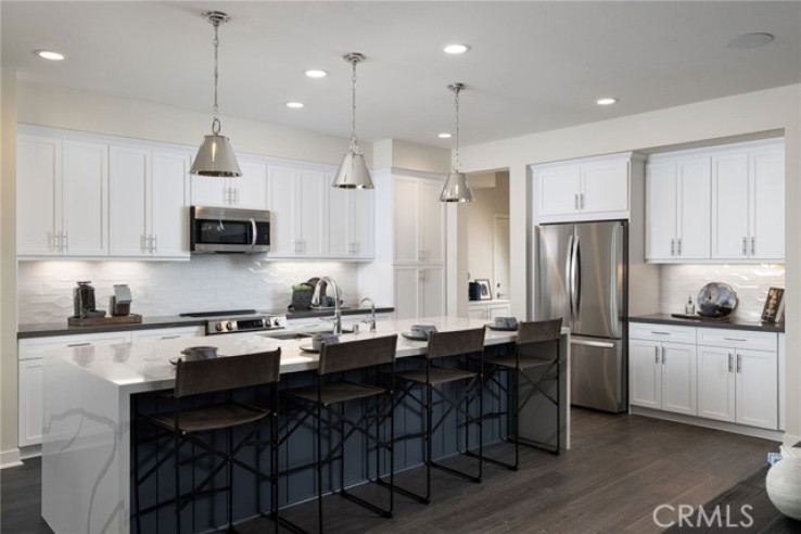 4 Bed Home for Sale in Palmdale, California
