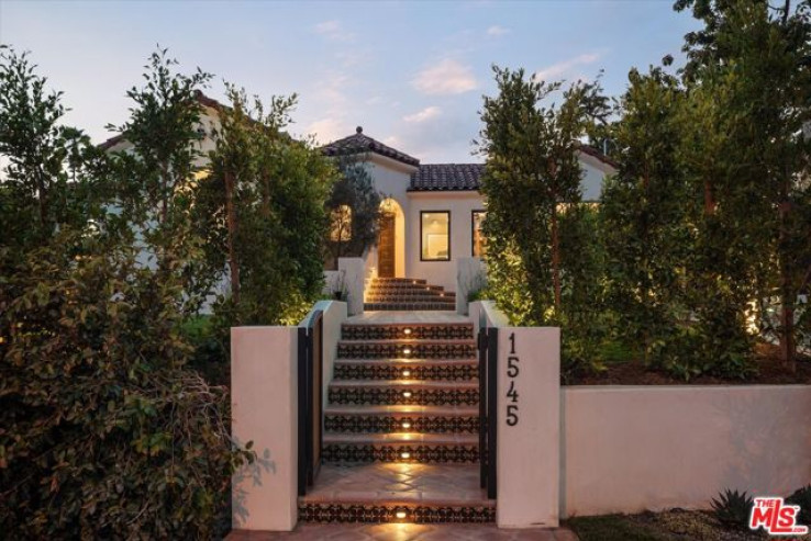 4 Bed Home for Sale in Los Angeles, California