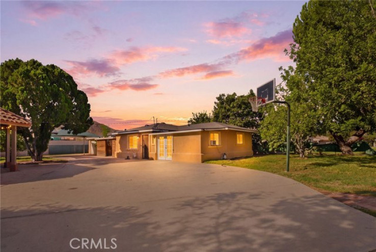 4 Bed Home for Sale in Bloomington, California