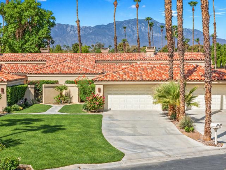 2 Bed Home for Sale in Palm Desert, California