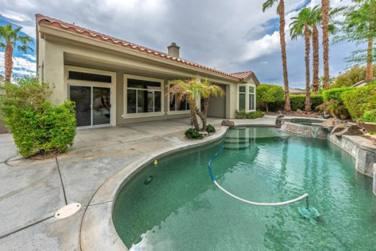 2 Bed Home for Sale in Palm Desert, California