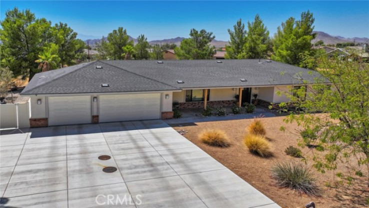 Residential Home in Apple Valley