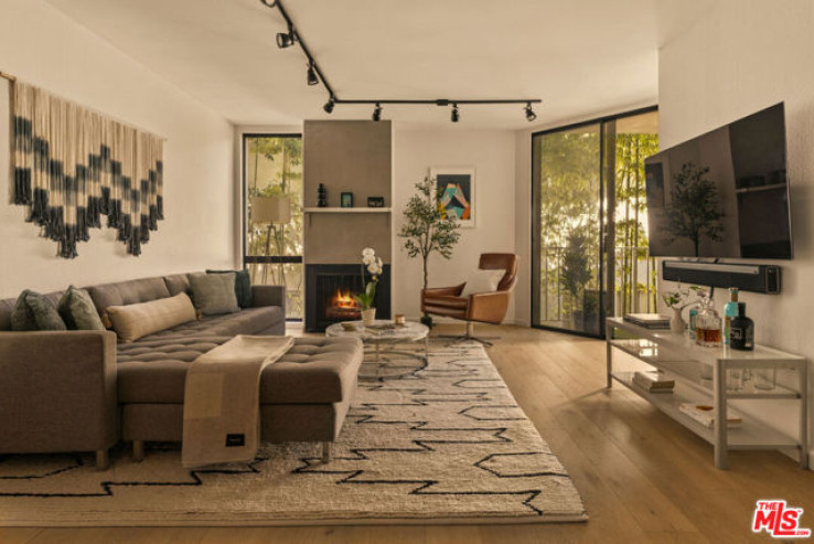 1 Bed Home for Sale in West Hollywood, California
