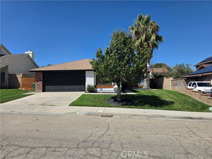3 Bed Home for Sale in Palmdale, California