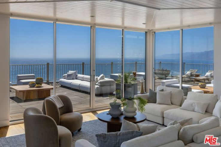 3 Bed Home for Sale in Santa Monica, California