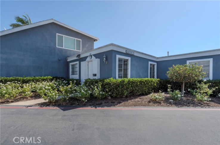 Residential Home in Central Costa Mesa