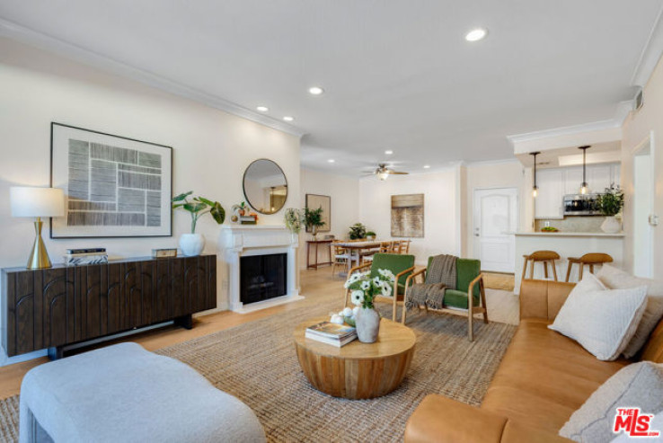 2 Bed Home for Sale in Los Angeles, California