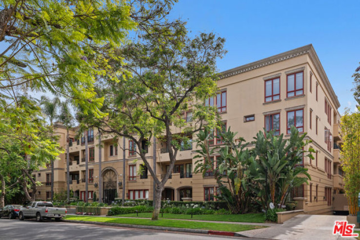 2 Bed Home for Sale in Beverly Hills, California