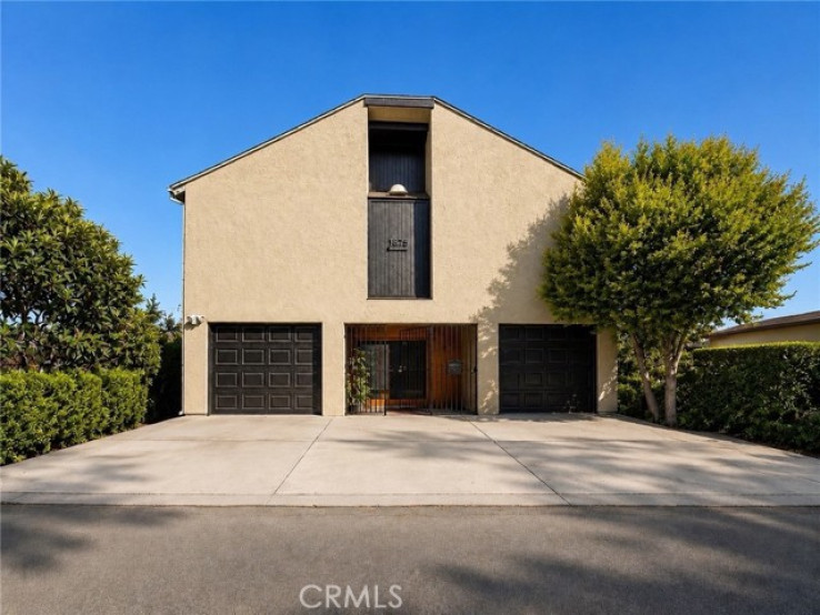  Income Home for Sale in Silver Lake, California