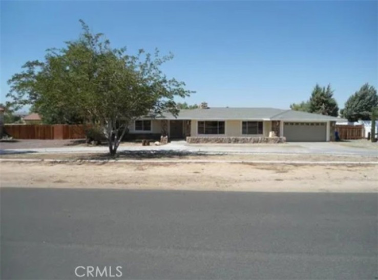 Residential Home in Apple Valley