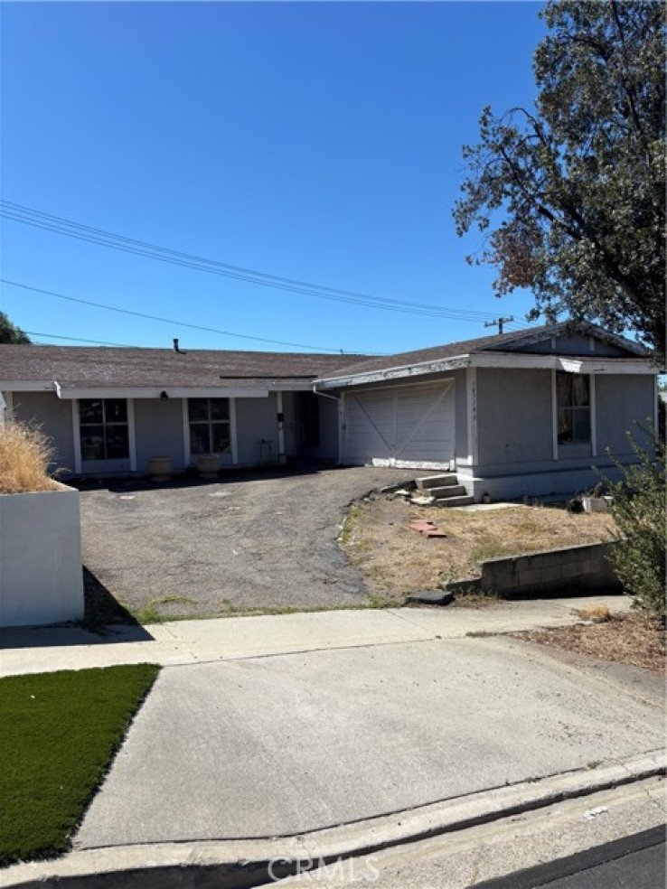 4 Bed Home for Sale in Canyon Country, California