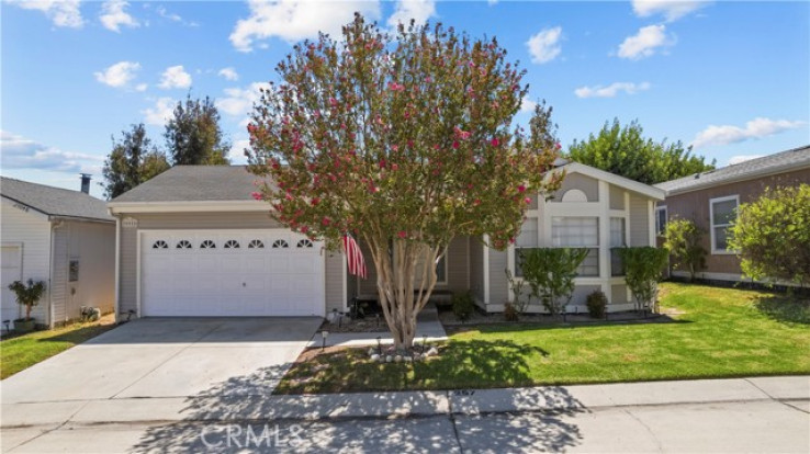 2 Bed Home for Sale in Canyon Country, California