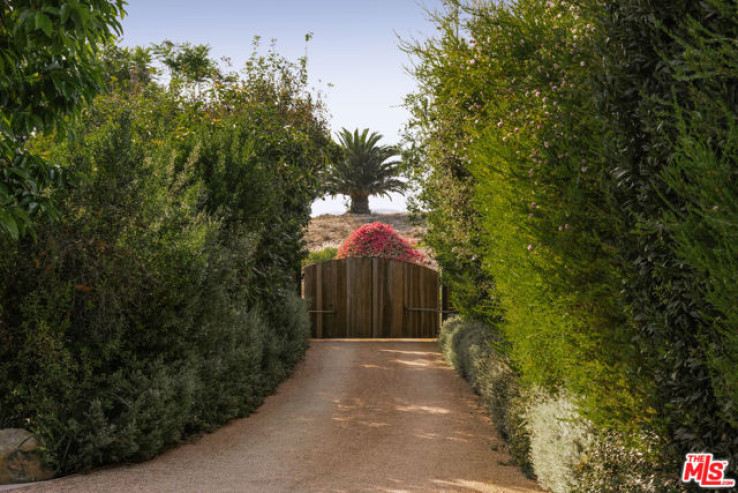 4 Bed Home for Sale in Malibu, California