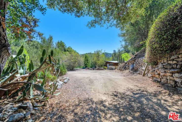 2 Bed Home for Sale in Los Angeles, California