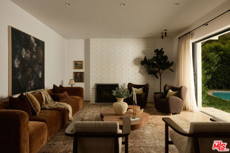 3 Bed Home for Sale in Los Angeles, California
