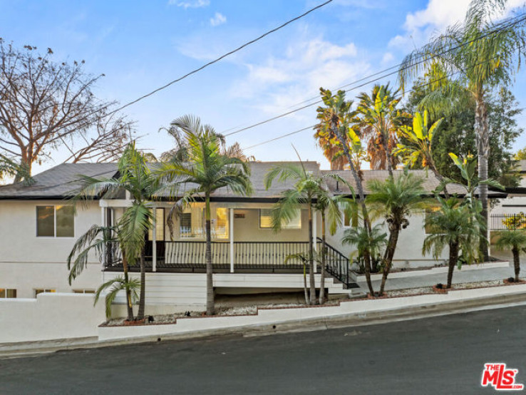5 Bed Home for Sale in Los Angeles, California