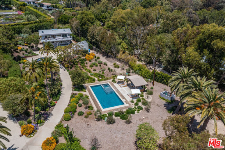 4 Bed Home for Sale in Malibu, California