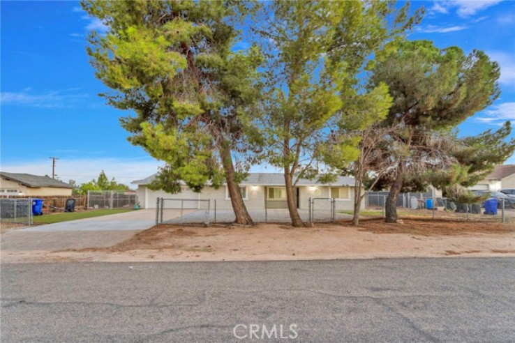 Residential Home in Victorville