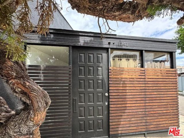  Commercial for Sale in Los Angeles, California
