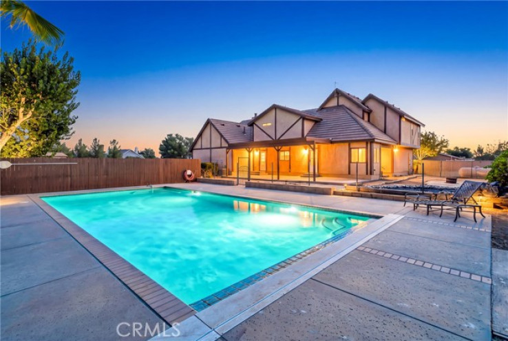 5 Bed Home for Sale in Rosamond, California